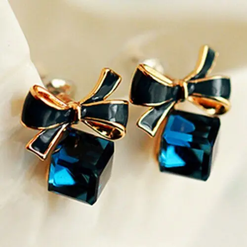 Picture of New fashion Wild Crystal Square Cute Bow Stud Earrings For Women girl Accessories jewelry wholesale