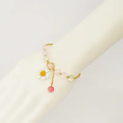 Picture of 2022 New Daisy Crystal Bracelets Bohemian Colored Handmade Crystal Beaded Bracelet Fashionable Female Jewelry - Bracelet For Women - Bracelet For Women - Bracelet