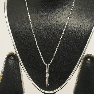Picture of New Fashiion Rectangle Pendant collar Trendy Simple Necklace For Men