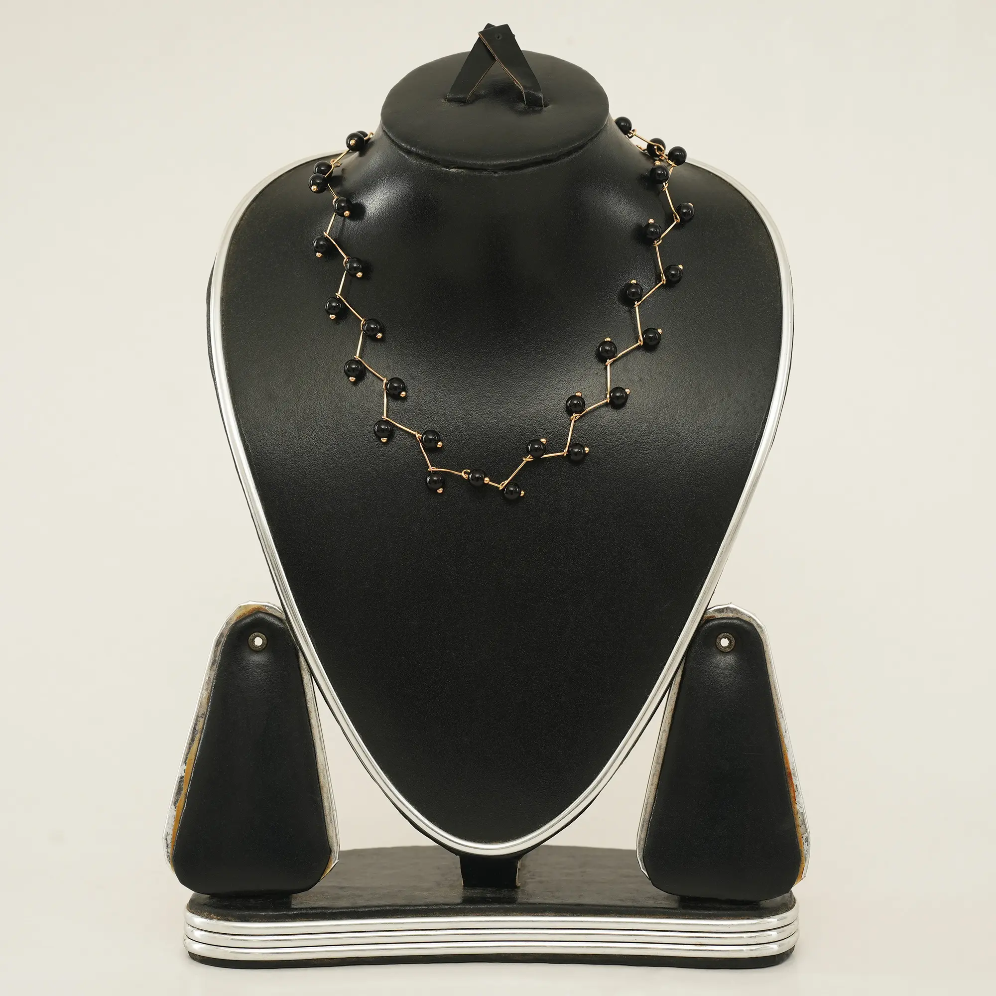 Picture of Clavicle Chain Simple Versatile Folding Line Full  Neckband Necklace For Women