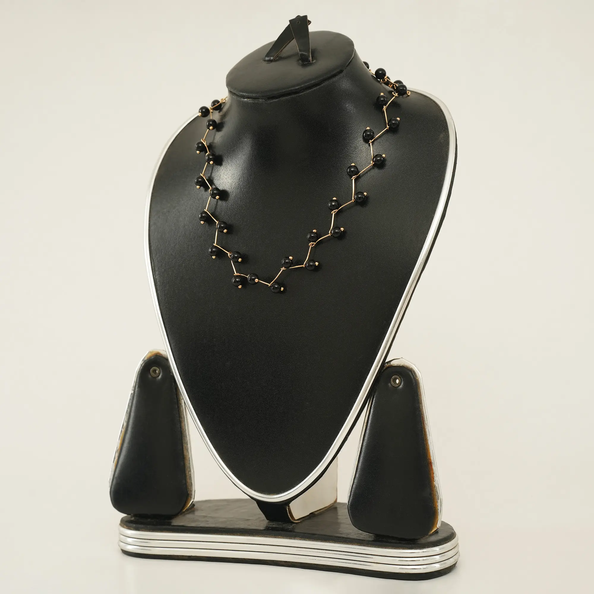Picture of Clavicle Chain Simple Versatile Folding Line Full  Neckband Necklace For Women