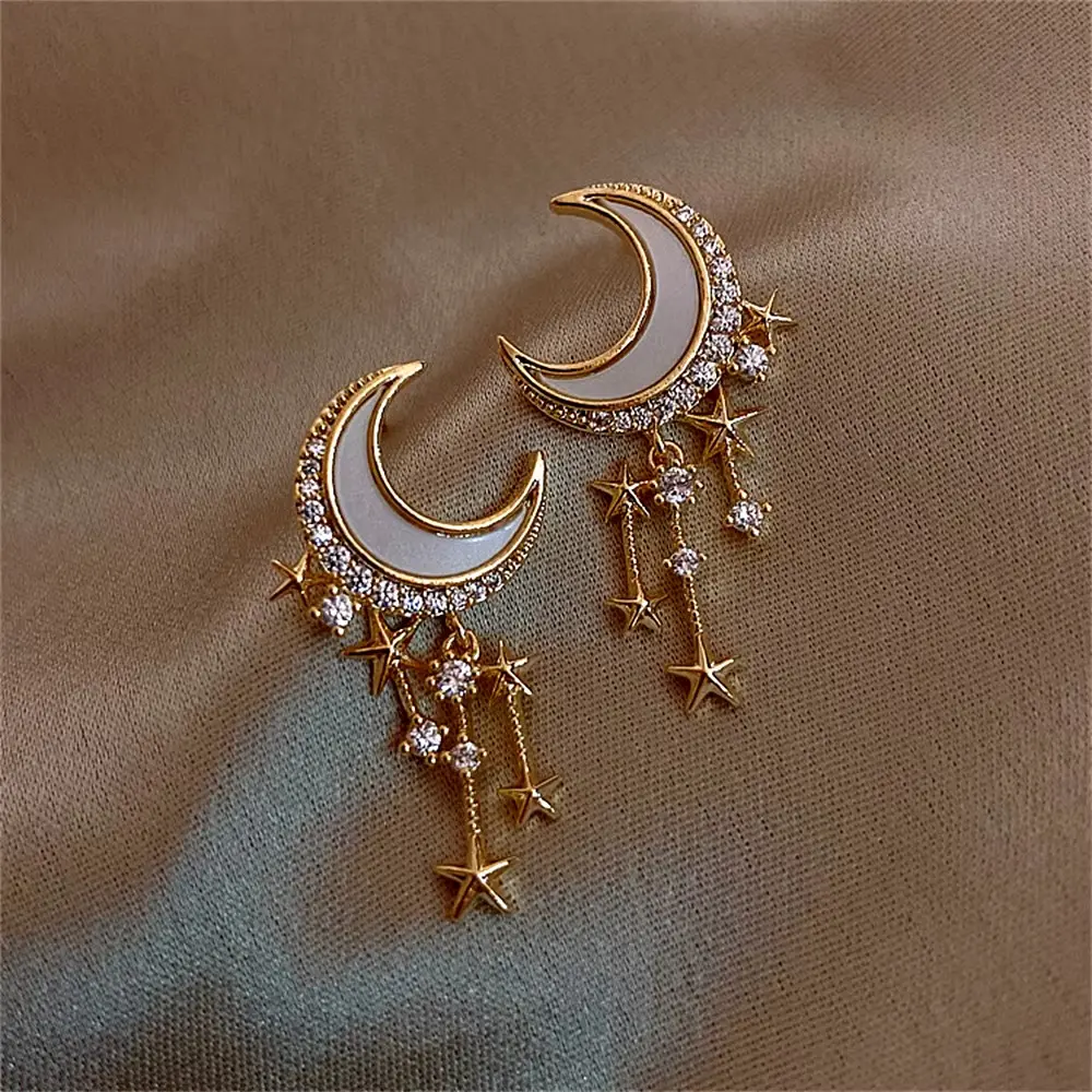 Picture of Fashion Classic Geometric Women Girls Dangle Earrings Asymmetric Earrings of Rhinestone Star and Moon Tassel Party Jewelry Gifts for Bithday ,Party or any occassions