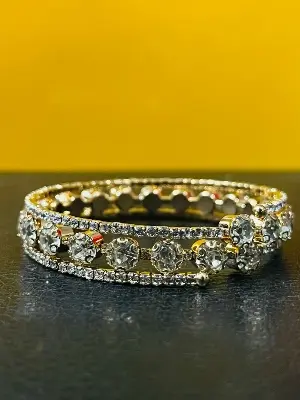 Picture of New trending curi breslet for girls and women for birthday gift and party