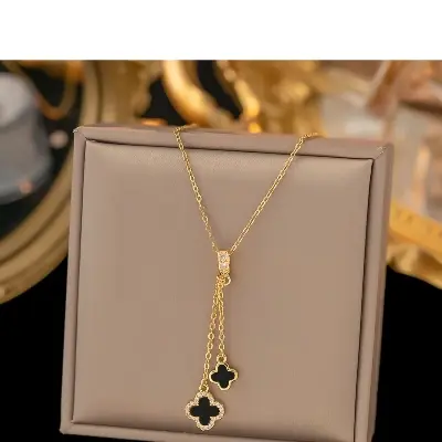 Picture of NECKLACE FOR Fashion Charm Ladies Tassel Long Clover Necklace for girls and women