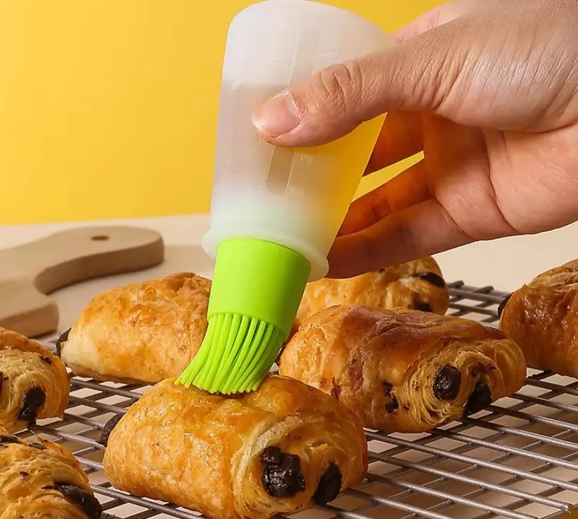 Picture of Silicone Oil Bottle Brush Oil Dispenser Bottle With Barbecue Brush Portable Outdoor BBQ Accessories Kitchen Baking Gadgets