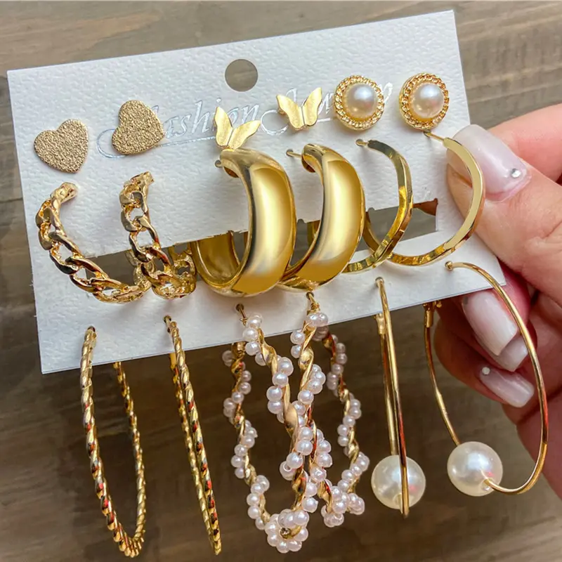 Picture of 9Pcs Geometric Hoop Earrings Set for Women Pearl Round Twisted Heavy Metal Earrings Hepburn Style Vintage Pearl Fashion Jewelry