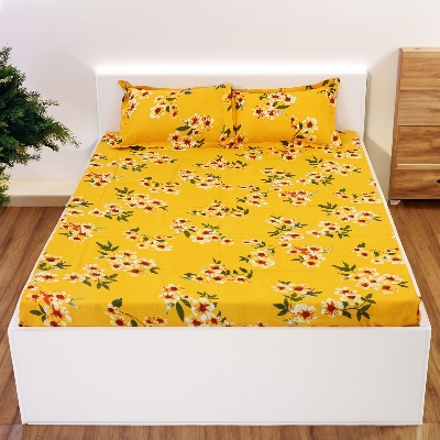 Picture of Cotton Multicolor Double King Size Flat Bed Sheet Set (7.5 by 8.5 Feet) with Two Pillow Covers - Easy Maintainance- 300 Thread Count- Hand Washable