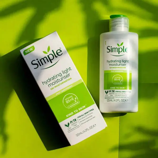 Picture of Simple Kind to Skin Hydrating Light Moisturiser - 125 ml