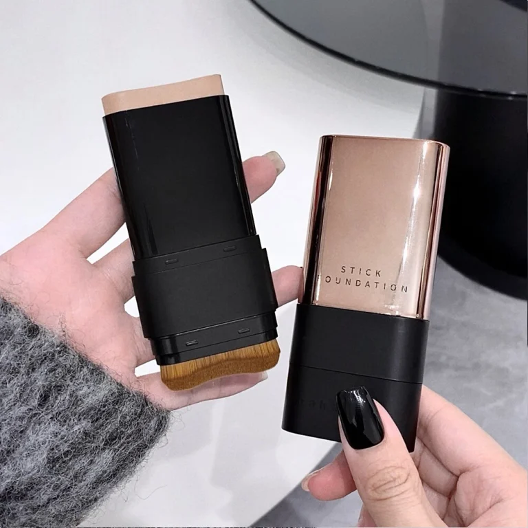 Picture of Kakashow eraser foundation stick