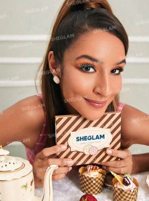 Picture of SHEGLAM Smart Cookie Palette 12-Clolor Shimmer Matte Eyeshadow Palette Warm Brown Smoky Eyes Long Lasting Ultra Pigmented Soft Smooth Blendable Eyeshadow