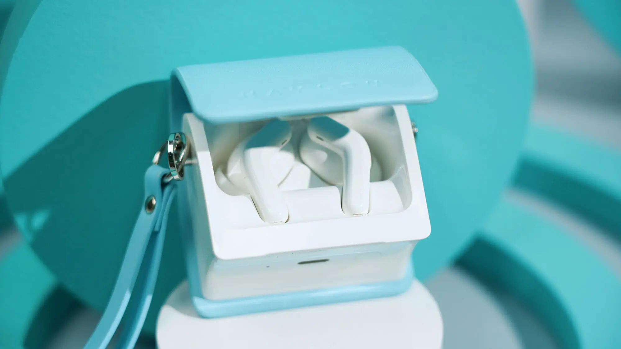 Picture of HAYLOU Lady Bag Earbuds ANC Off White