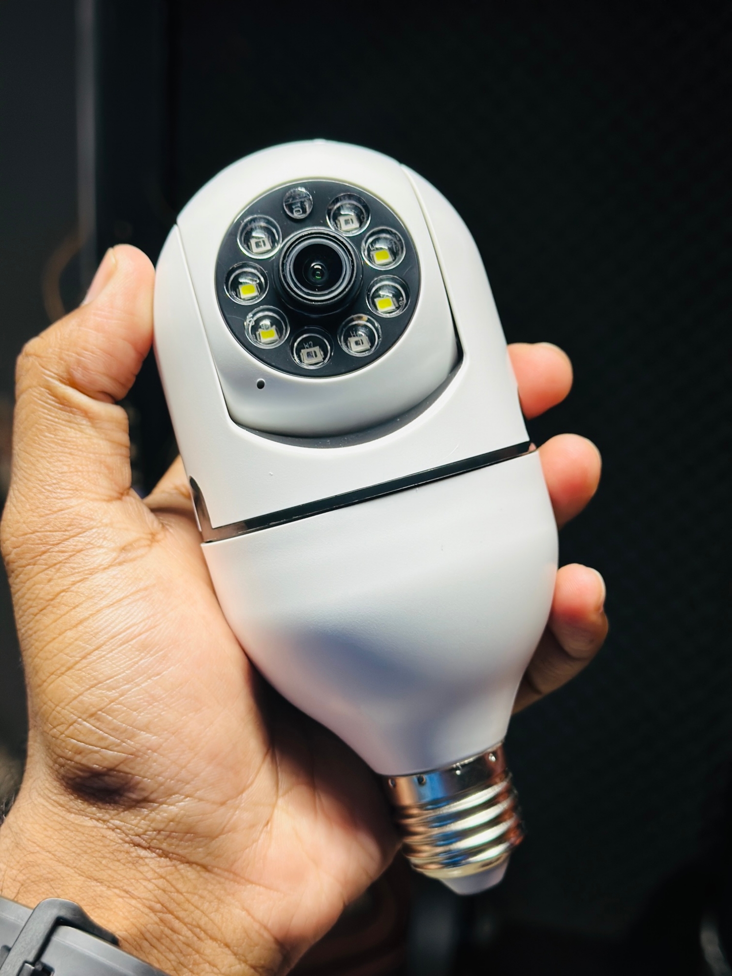 Picture of PTZ Bulb WiFi IP Camera V380 / V380 Pro E27 Wifi IP Camera 1080P Full Color Night Vision Auto - tracking Video Surveillance Security CCTV Cameras - White