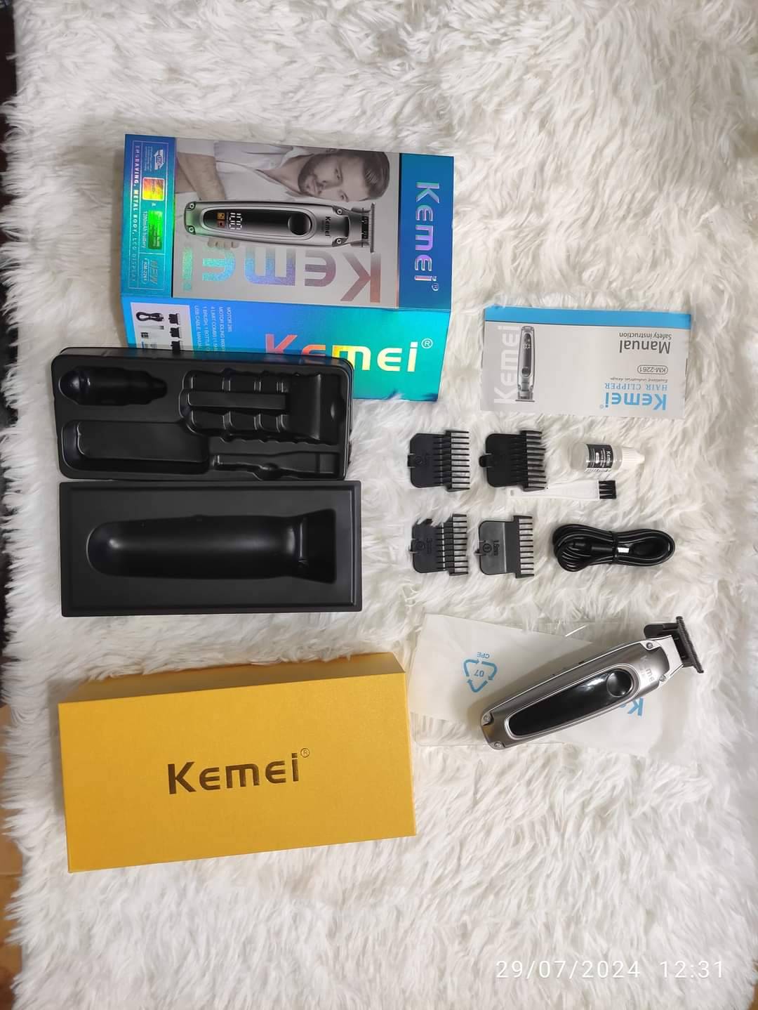 Picture of Kemei KM 2261, Electric Hair Clipper USB Rechargeable Cordless Beard Trimmer - Multicolor