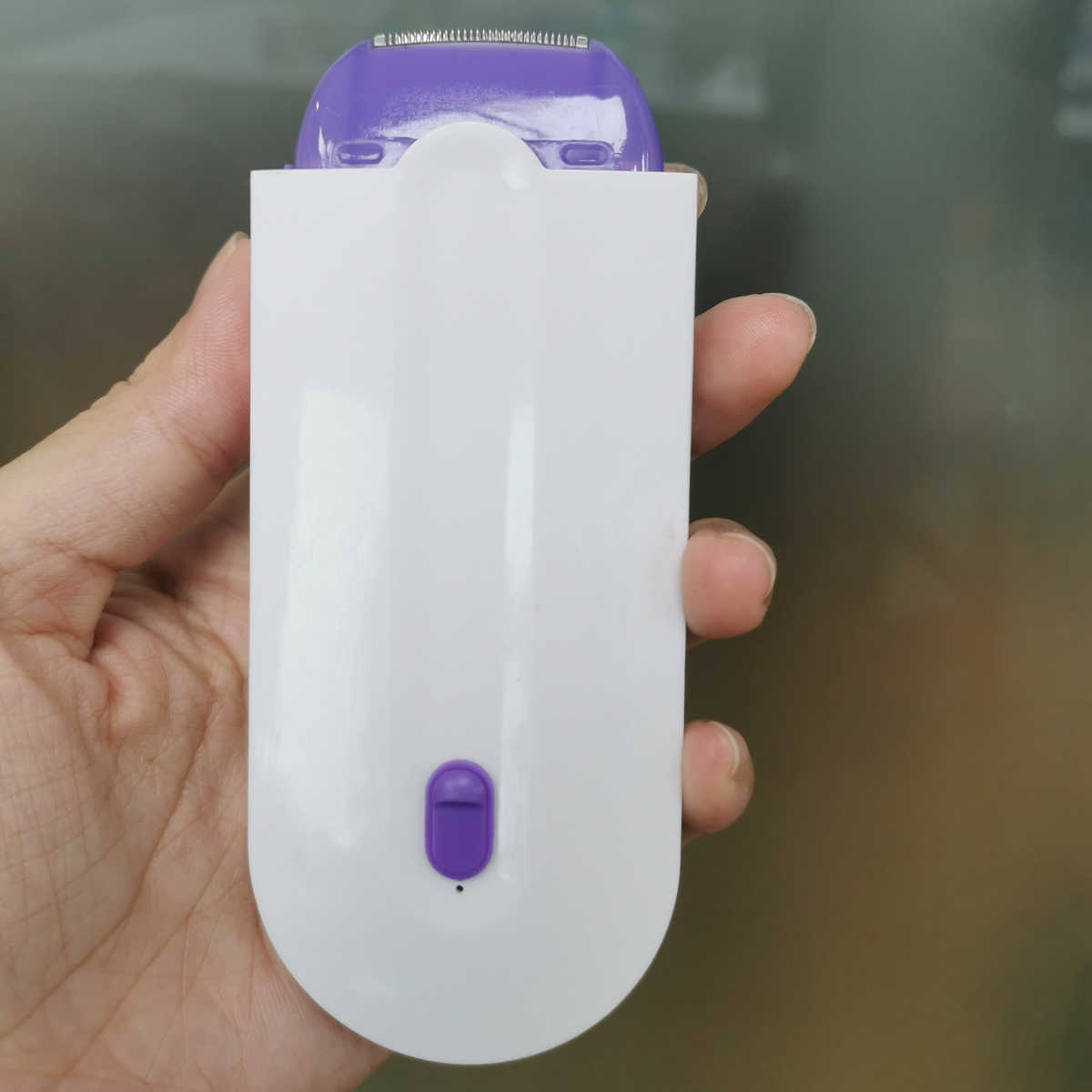 Picture of Finishing Touch Beauty Tools Hair Remover Epilator Tool With Sensor Light Portable Design - Multicolor