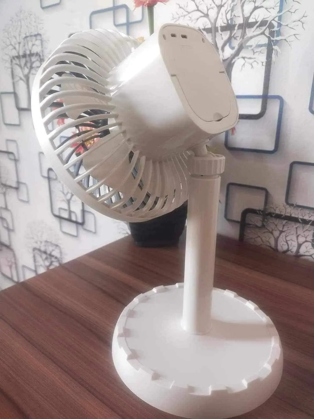 Picture of JY Super Fan 2218 JYSUPER Mini Lithium Rechargeable Left Right Auto Rotate Table Fan - Multicolor