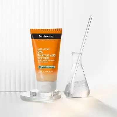 Picture of Neutrogena Clear & Defend 2% Salicylic Acid Face Scrub 150ml – Anti-Acne Exfoliating Cleanser (FR) - White