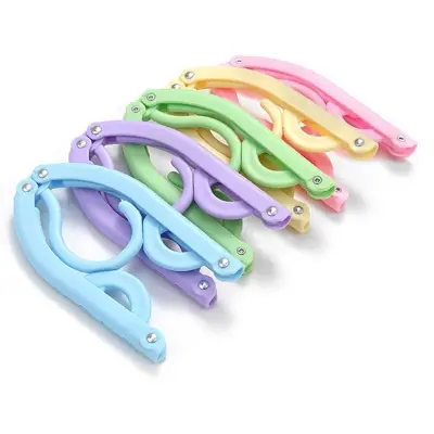 Picture of 6pcs Travel Hanger, Portable Travel Folding Plastic Clothes Coat Hangers For Travel Outdoor Camping, Random Color -Multicolor