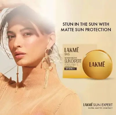 Picture of LAKME SUN EXPERT ULTRA MATTE COMPACT SPF 40 PA +++ UVA UVB - Face Powder