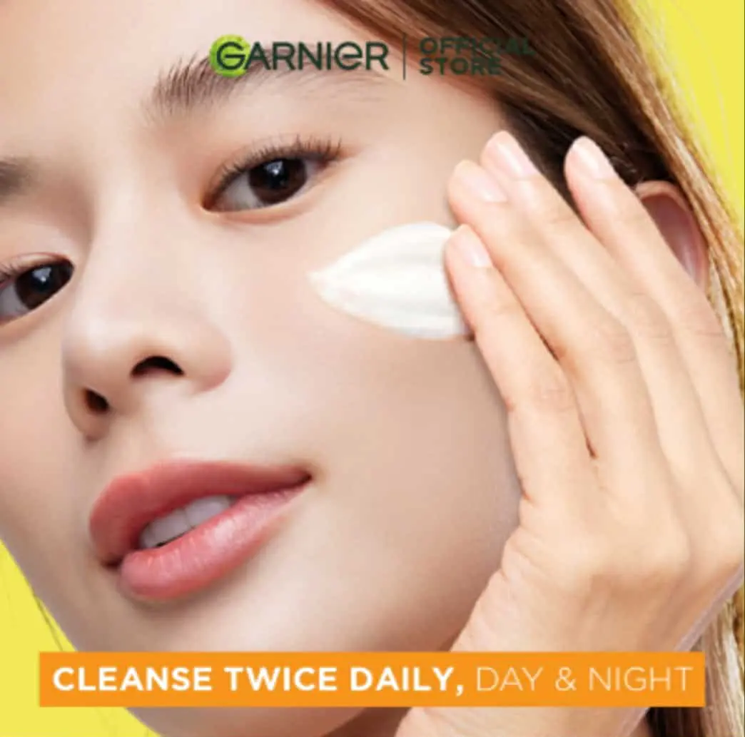 Picture of Garnier Bright Complete Vitamin C Face Wash 50g