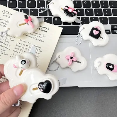 Picture of Cute Retro Black & Pink mini portable cutter