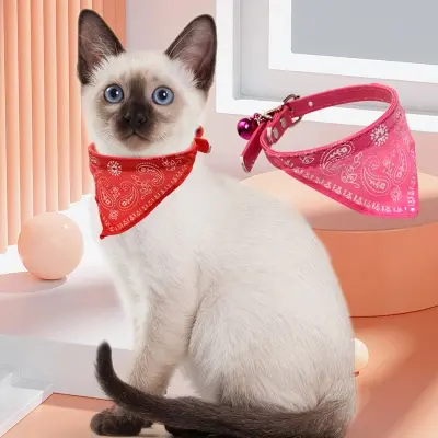 Picture of Adjustable Pet Bandana Collar, Polyester Knit Fabric Saliva Towel, Triangle Neckerchief for Small