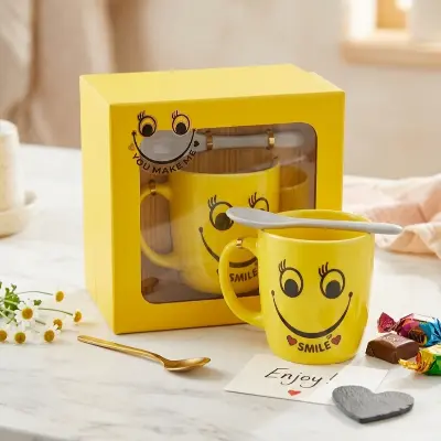 Picture of Cute Yellow Smiley Face Ceramic Mug Gift Set with Spoon and Premium Packaging Box