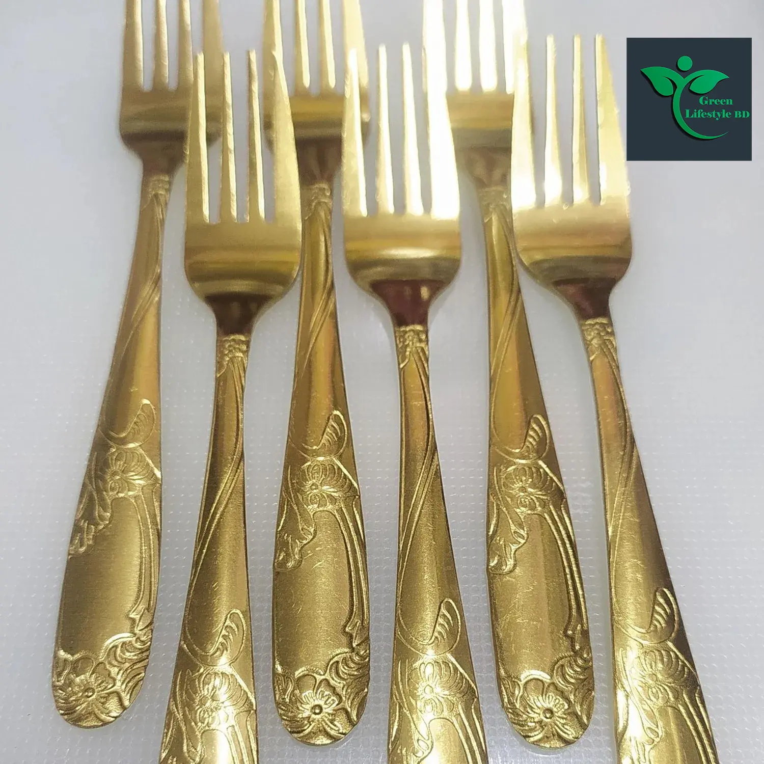 Picture of Premium Quality Stainless Steel Spoon Gold Color 6 pcs Cutlery set (6Inch) for kitchen and dining