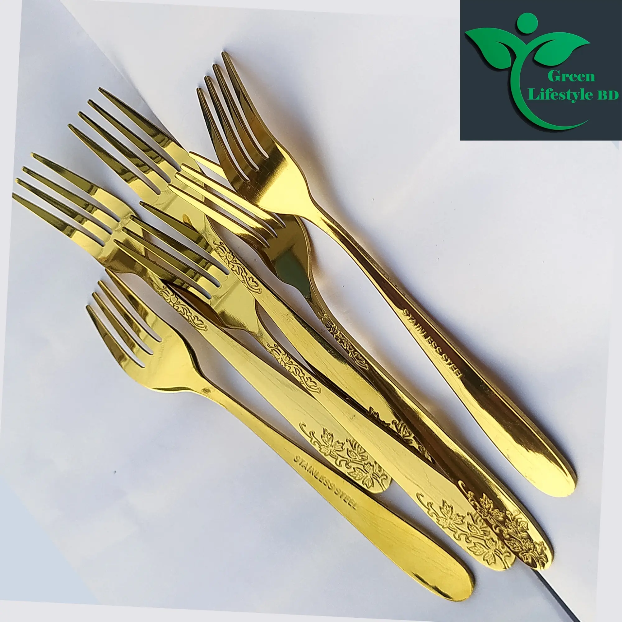 Picture of Luxury Design High-quality Golden Color 6 Piece Frock/Cutlery Spoon Size 6 Inch Import From China For Kitchen And Dining Use. - Gold