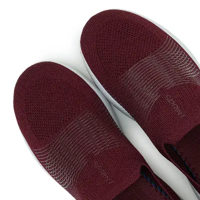 Picture of Sprint Women's Sports Shoe Maroon