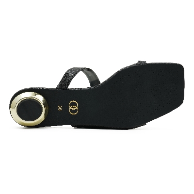 Picture of Moochie Women's Mid Heel Sandal Black