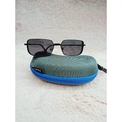Picture of Exclusive sunglass - Black