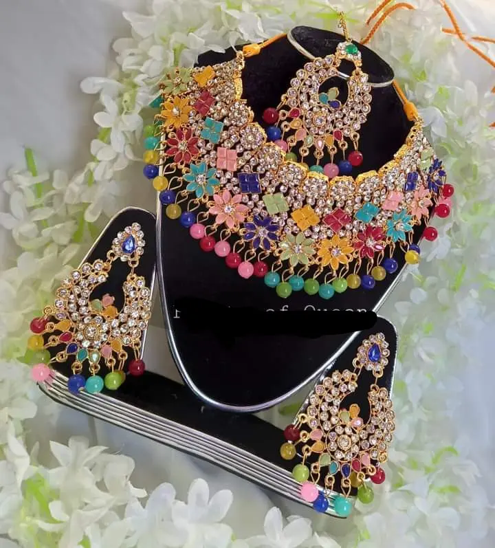 Picture of New Style Exclusive Design Necklace For Girls -  Necklace For Girls