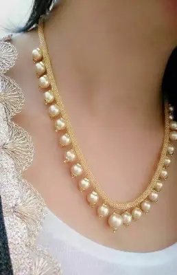 Picture of Beautiful new style colourful Necklace for women - Gold