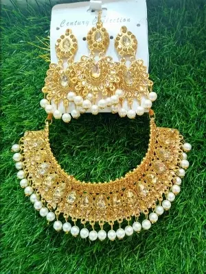 Picture of Beautiful new style colourful Necklace for women