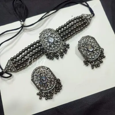 Picture of Ladies Fashion Popular Crystal Necklace Heart Love Chain Necklaces & Pendants For Women 2022 Gifts Love Drift Bottles Necklace - Black