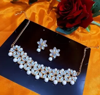 Picture of Unique Design Metal Necklace Full  Set for Women