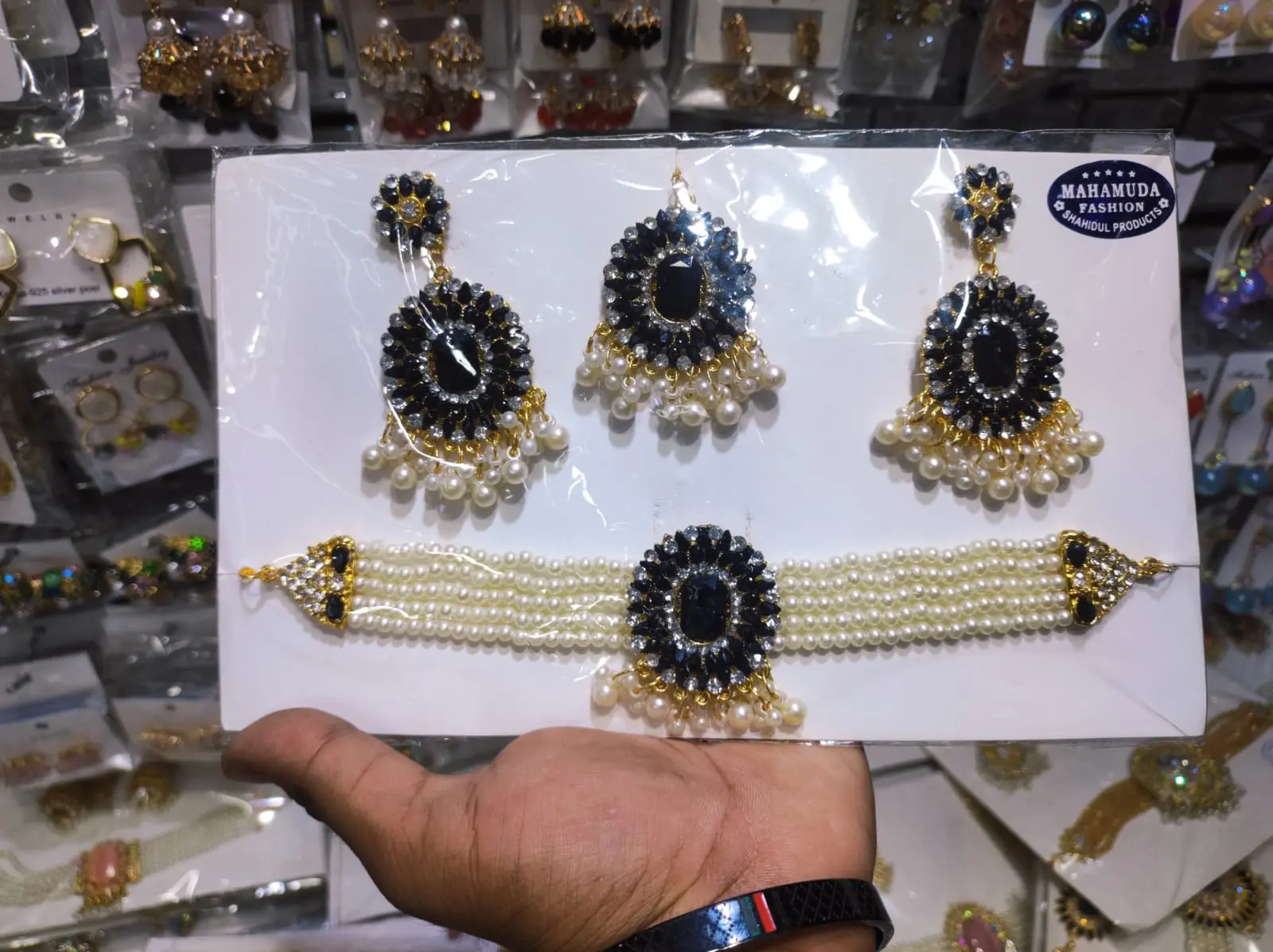 Picture of New Style Fashionable Necklace set For women