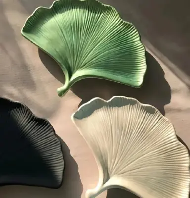 Picture of 01 pcs Colourful gypsum Big leaf for home decore Multicolor