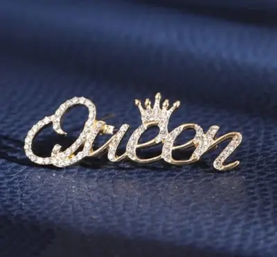 Picture of Large queen brooch for Women Gold