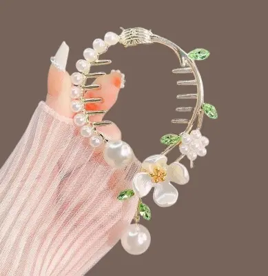 Picture of Colourful Rinestone hair clips for women & girls _ 007 Gold