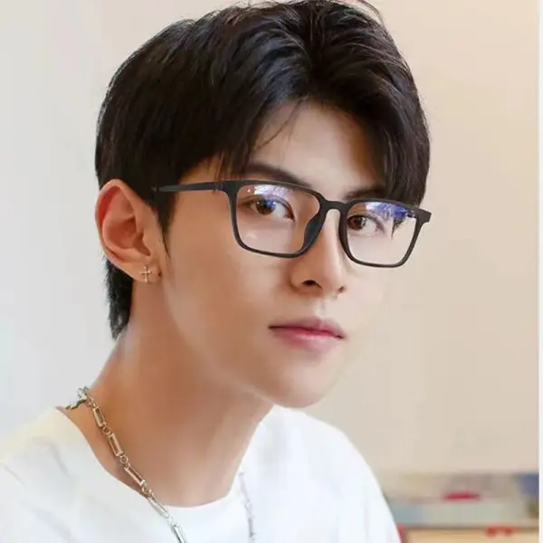Picture of Titanium alloy high-end frames presbyopic glasses men's HD anti-blue ray radiation presbyopic glasses ultra-light comfortable middle-aged and elderly presbyopic glasses (One Size,Black)