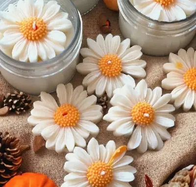 Picture of Daisy Flower  Scented Candle for home decore Multicolor