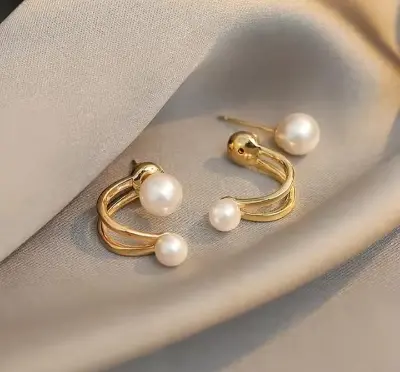 Picture of Double Pearl Ear ring for Women Gold