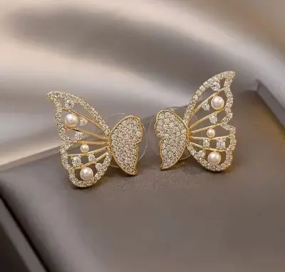 Picture of Large Butterfly Ear ring for Women Gold