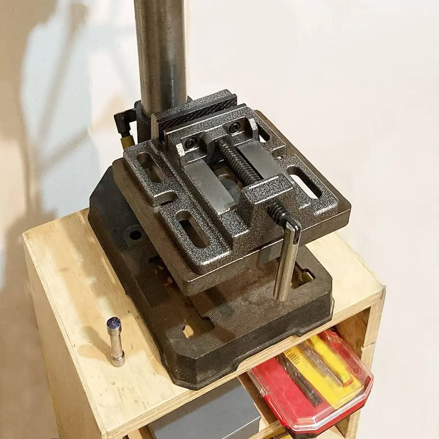 Picture of Bench Vice Work Vise heavy flat clamp drilling vice electric drill bracket special wood working vise 4 inch (Blue)