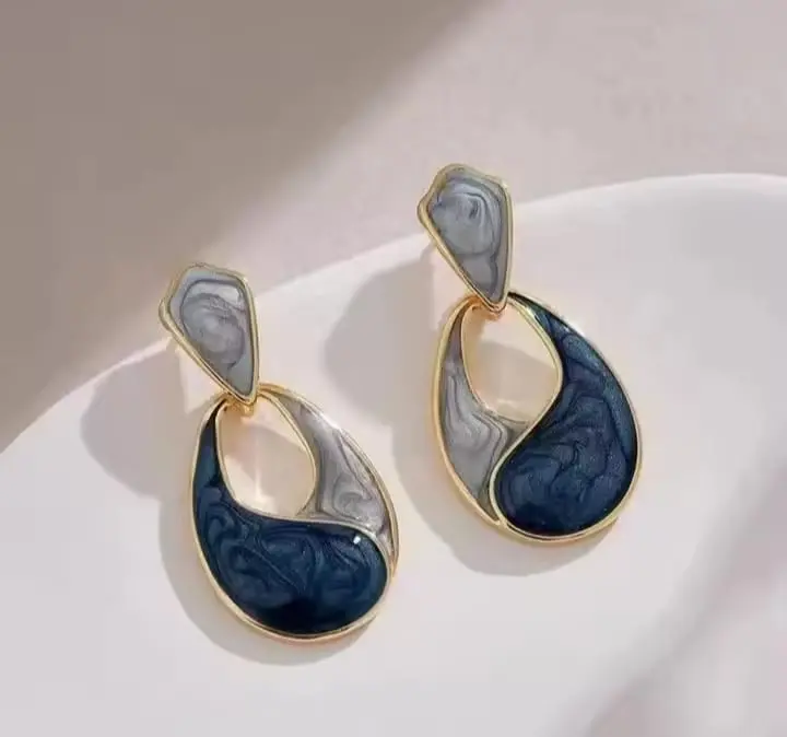 Picture of Multi Double Colour Ear ring for Women Gold