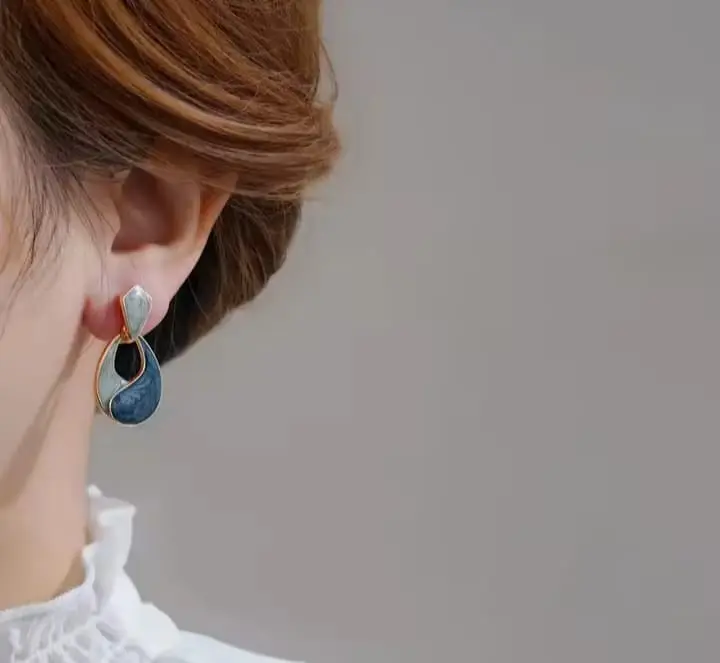 Picture of Multi Double Colour Ear ring for Women Gold