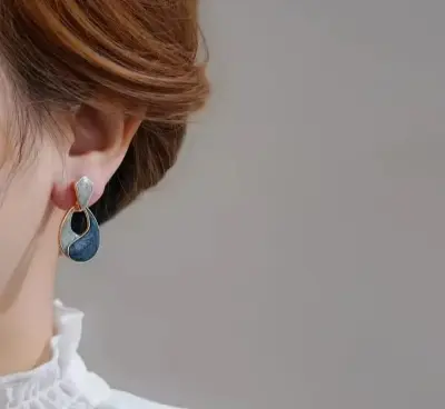 Picture of Multi Double Colour Ear ring for Women Gold