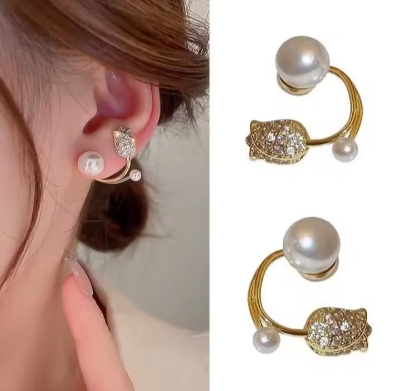 Picture of Rose Pearl  Ear ring for Women Gold