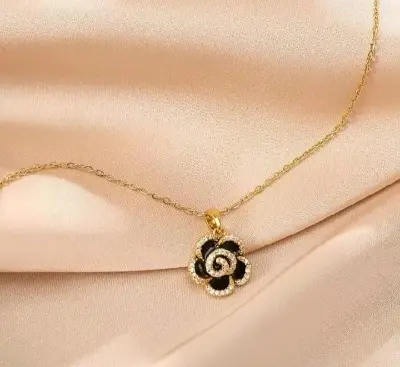 Picture of Crystal Rose Flower Necklace For Women Gold